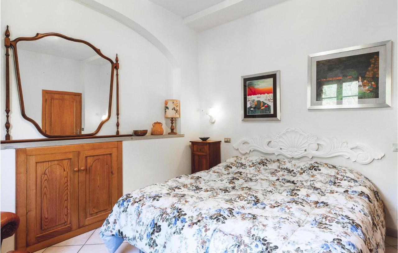 5 Bedroom Amazing Home In Partina Ar Soci Luaran gambar
