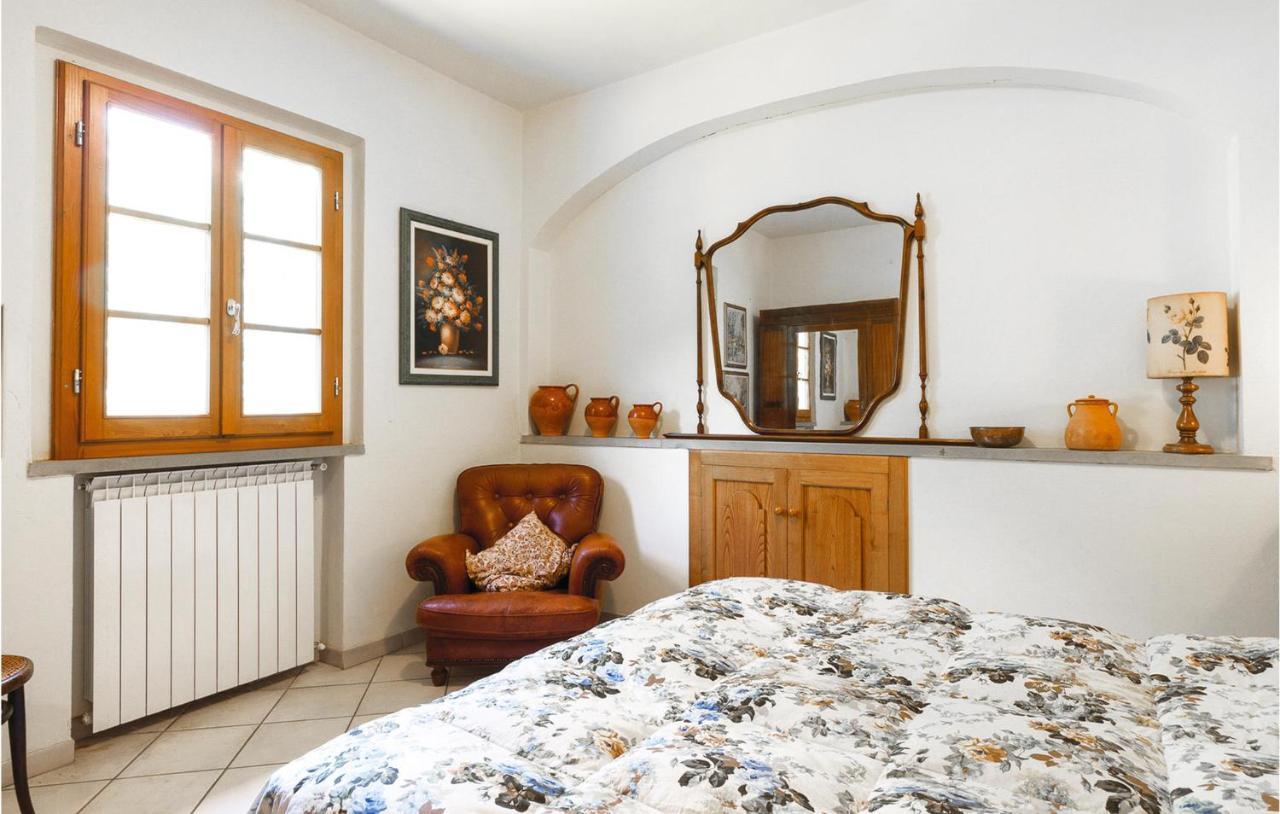 5 Bedroom Amazing Home In Partina Ar Soci Luaran gambar