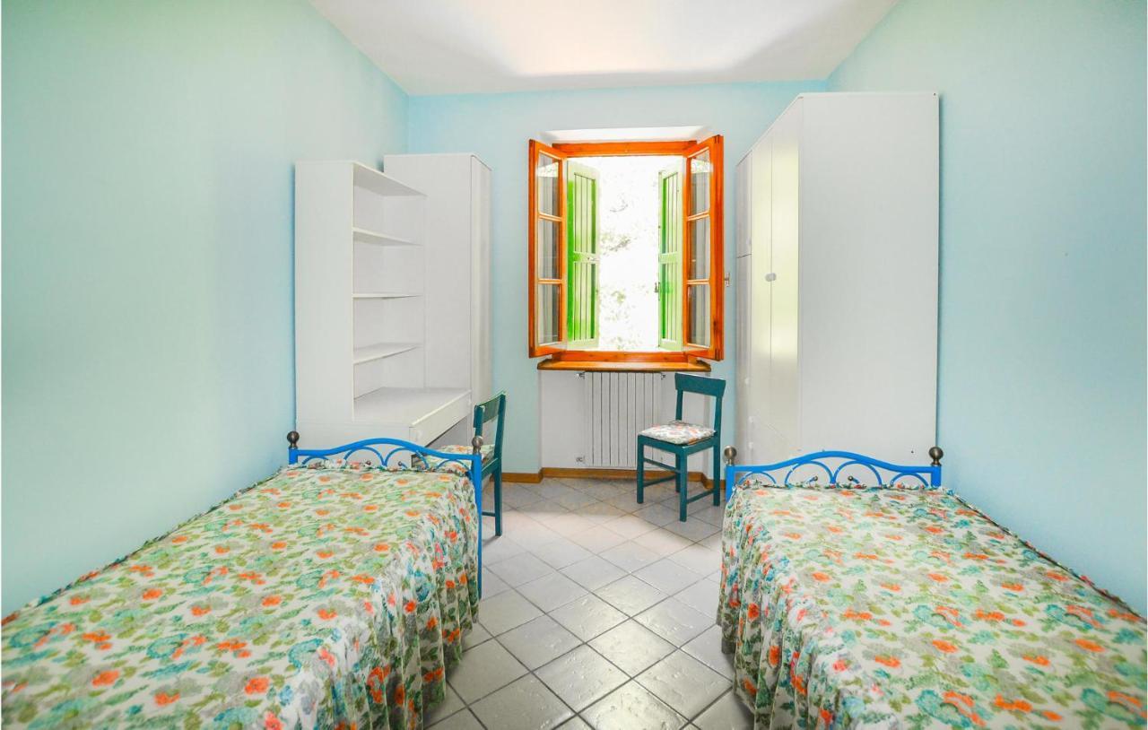 5 Bedroom Amazing Home In Partina Ar Soci Luaran gambar