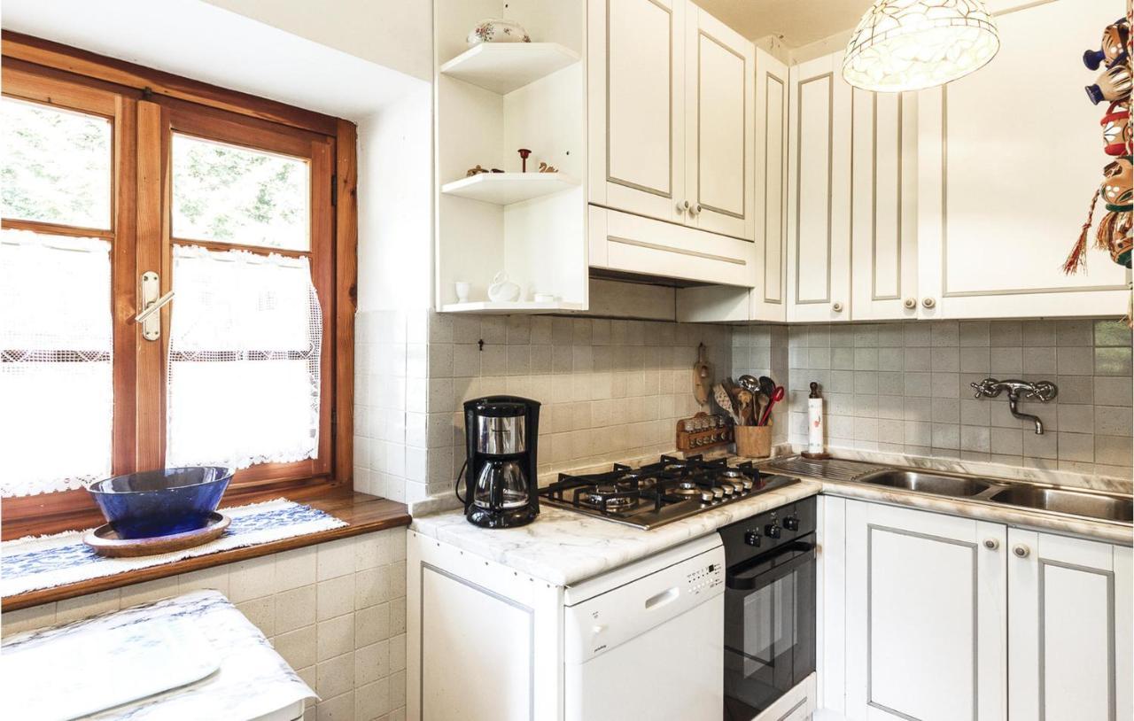 5 Bedroom Amazing Home In Partina Ar Soci Luaran gambar